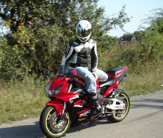 08.jpg